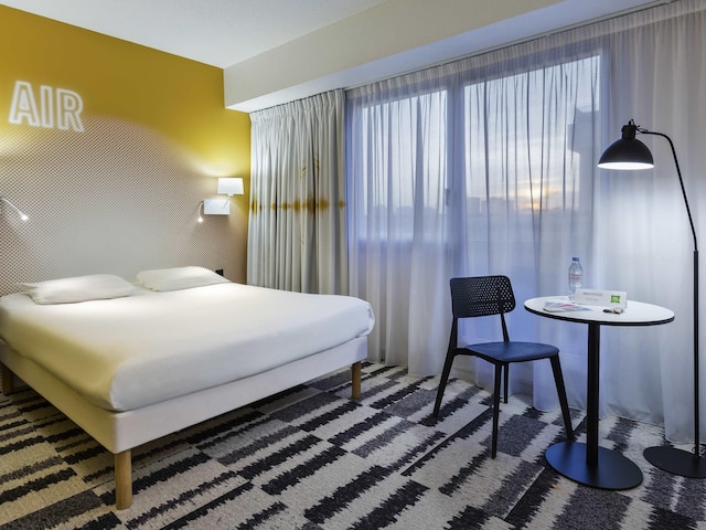 イビス スタイルズ マッシー オペラ ホテル