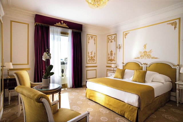 ホテル ル ネグレスコ