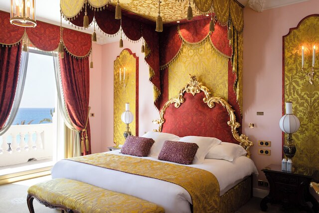 ホテル ル ネグレスコ