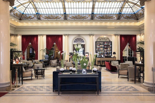 ホテル ベルビュー パレス