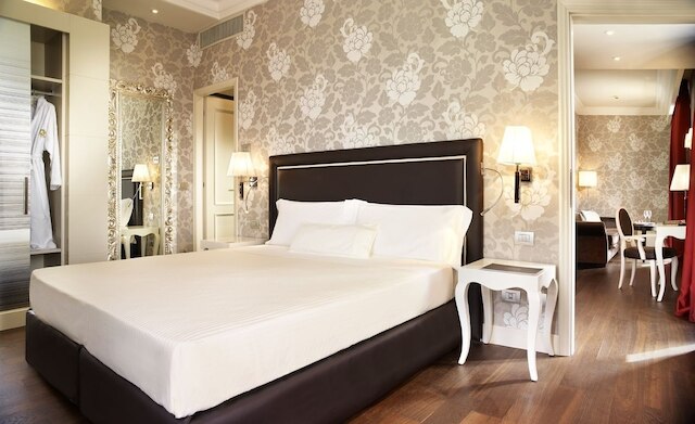 スィナ デ ラ ヴィレ