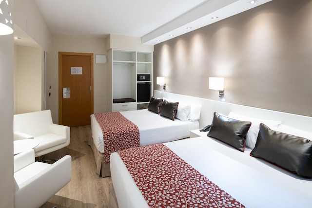 ホテル カタロニア カステルノウ