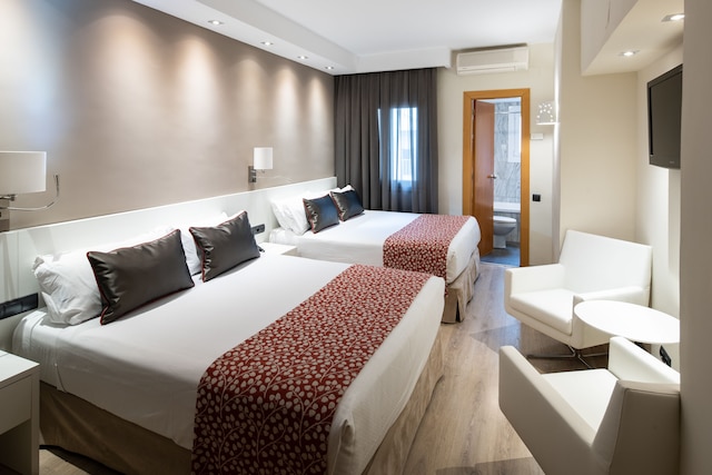 ホテル カタロニア カステルノウ