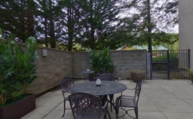 ダブルツリー スイーツ バイ ヒルトン シアトル エアポート - サウスセンター