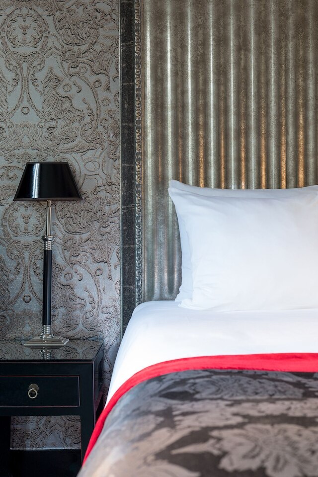 ザ パビリオンズ アムステルダム、ザ トーレン