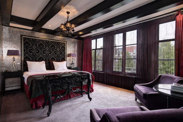 ザ パビリオンズ アムステルダム、ザ トーレン