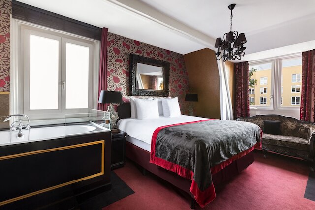 ザ パビリオンズ アムステルダム、ザ トーレン