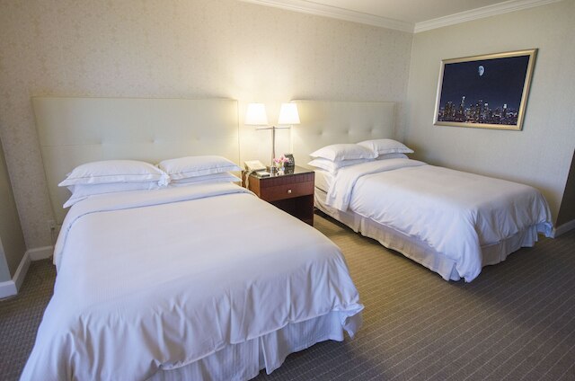 ヒルトン ロサンゼルス / ユニバーサル シティ