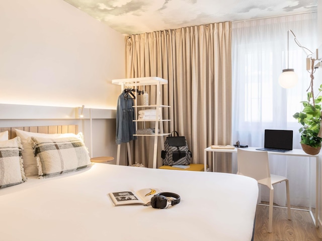 イビス パリ メーヌ モンパルナス 14 エム