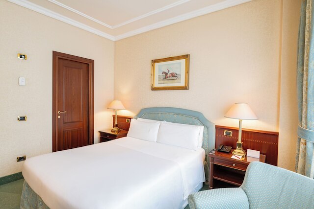 ロイヤル ホテル カールトン