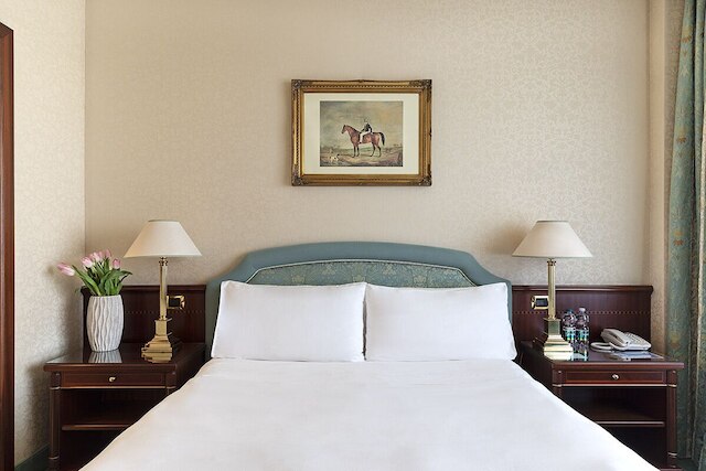 ロイヤル ホテル カールトン