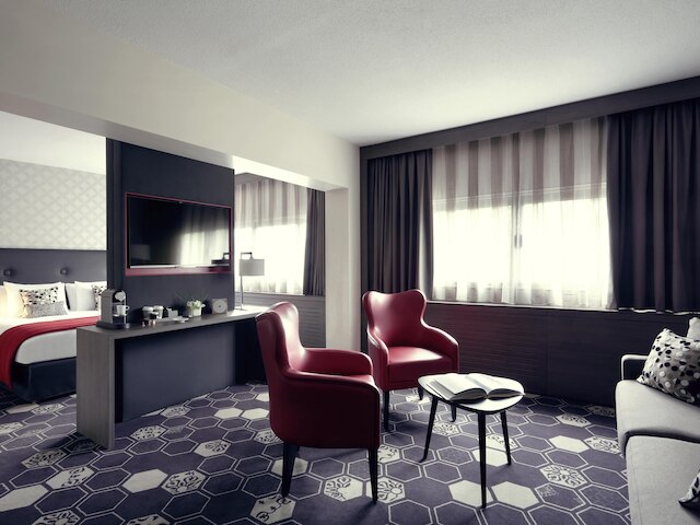 メルキュール オランジェ サントル