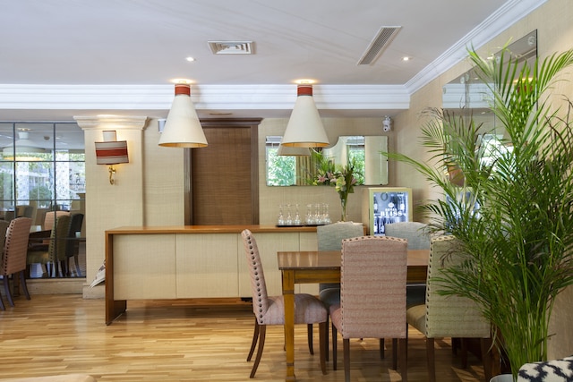 ホテル イングラテラ セビリア