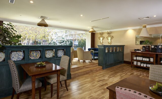 ホテル イングラテラ セビリア