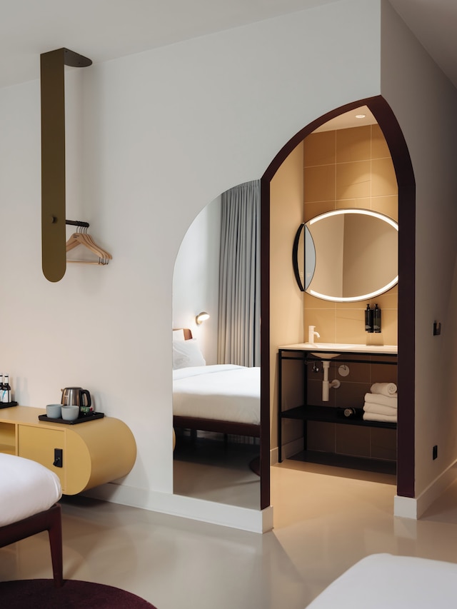 コンシャス ホテル ミュージアム スクエア