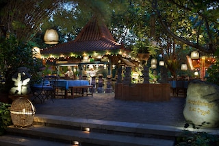 ブミ スラバヤ シティ リゾート