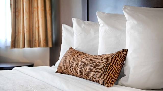 エイデン ロサンゼルス ダウンタウン ドラゴン ゲート イン