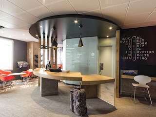 アイビス ラ ロシェル サントル イストリック ホテル