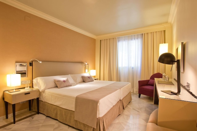 ヴィンチ アルバイシン ホテル