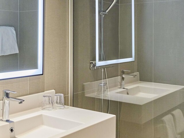 ノボテル パリ エスト セントル ド コンフェランス