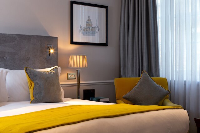 デュークス ロンドン