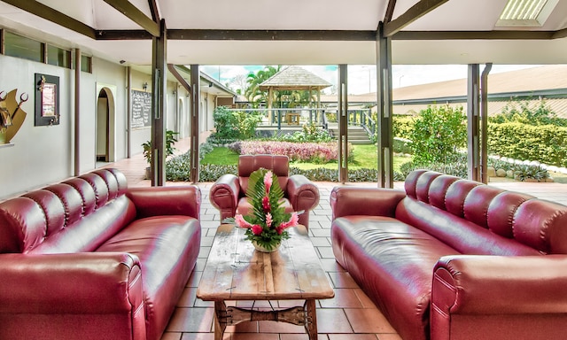 タノア スカイロッジ ホテル