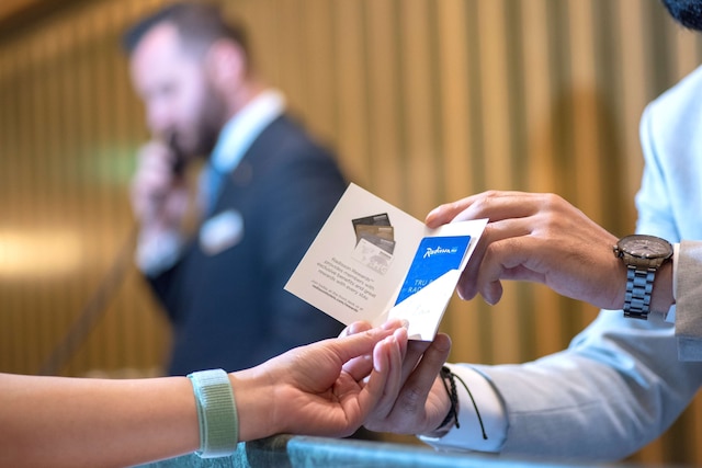 ラディソン ブル ホテル、ドバイ デイラ クリーク