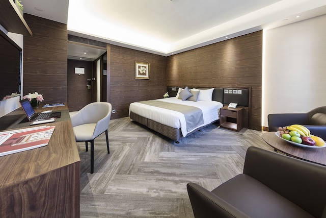 グロスター ルック コック 香港 (香港六國酒店)