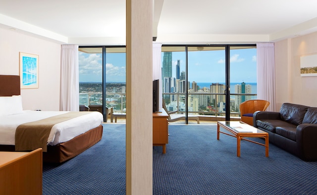 クラウン プラザ サーファーズ パラダイス by IHG