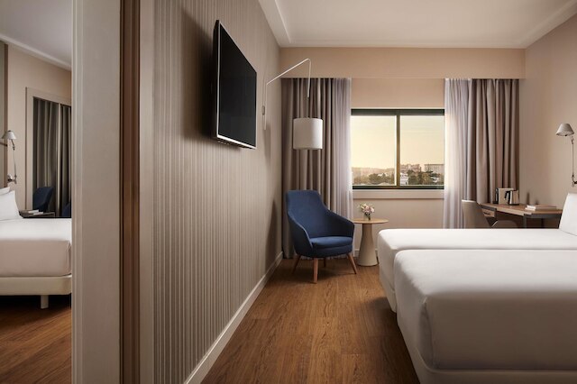 NH リスボア カンポ グランデ