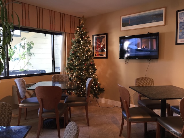 トラベロッジ バイ ウィンダム プレシディオ サンフランシスコ