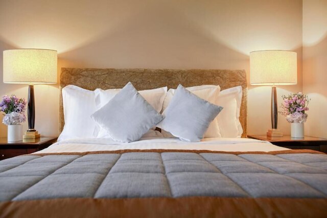 ワーウィック シャンゼリゼ パリ