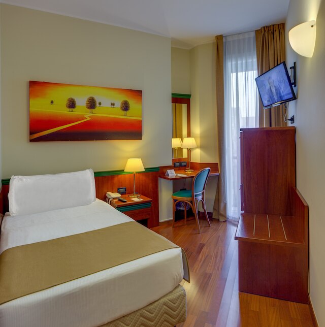 ホテル ラファエロ