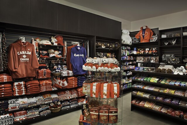 ヒルトン トロント エアポート ホテル & スイーツ