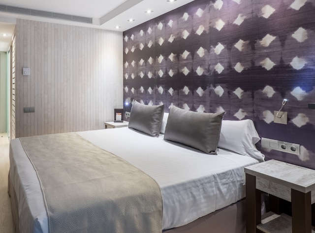 カタロニア アテナス