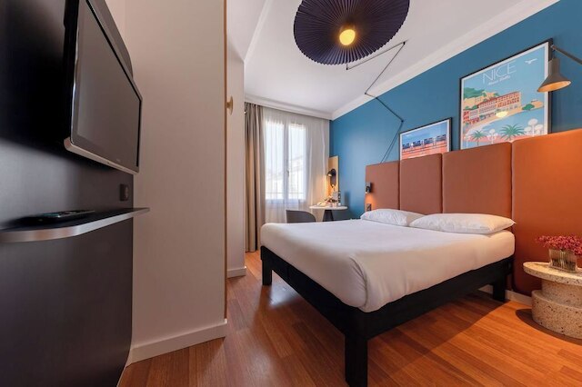 イビス ニース サントル ノートル ダム