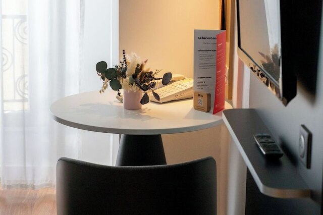 イビス ニース サントル ノートル ダム