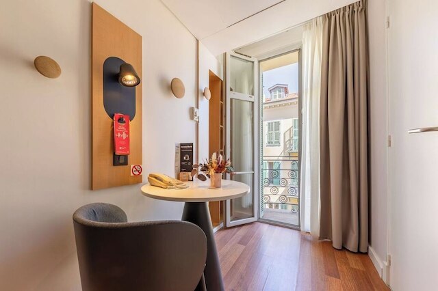 イビス ニース サントル ノートル ダム