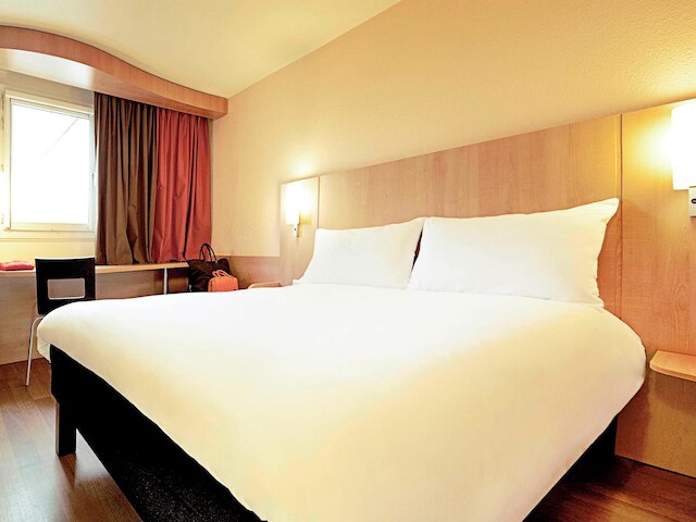 イビス パリ カナル サン マルタン