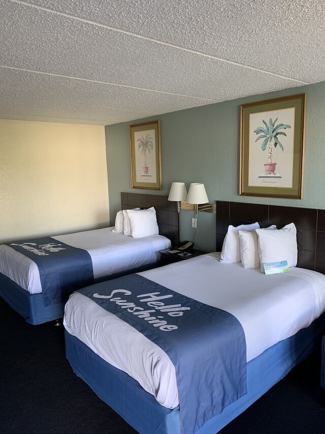 デイズ イン バイ ウィンダム オーランド エアポート フロリダ モール