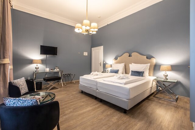 ホテル モノポール