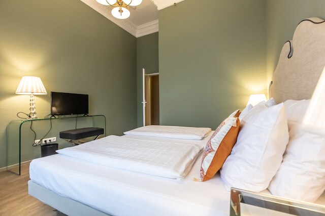 ホテル モノポール