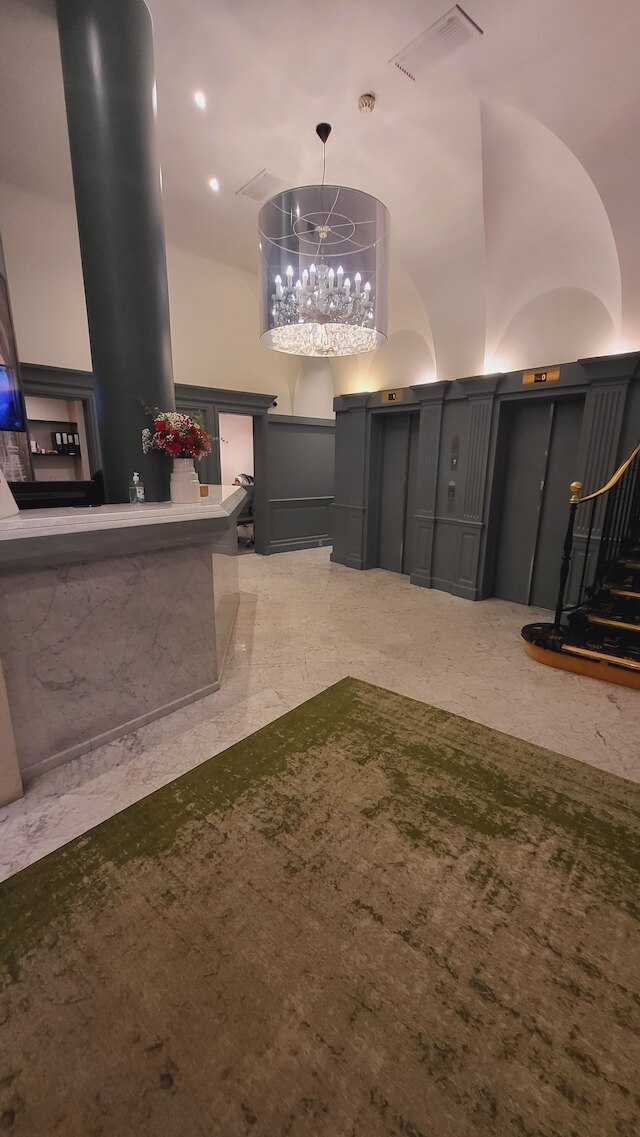 ホテル パリ ヌイイ