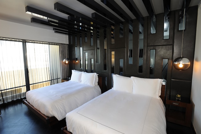 シックスティ ビバリーヒルズ