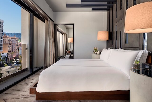 シックスティ ビバリーヒルズ