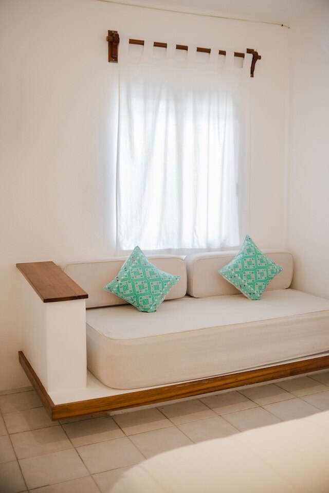 ナ バラム ホテル