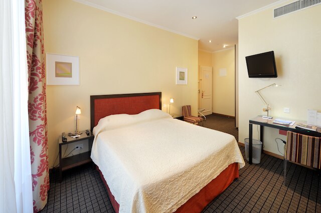 ホテル ビクトリア