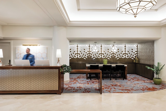 タージ キャンプトン プレイス