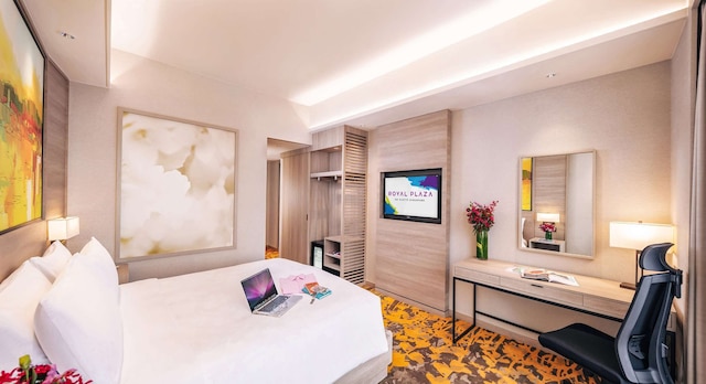 ロイヤル プラザ オン スコッツ