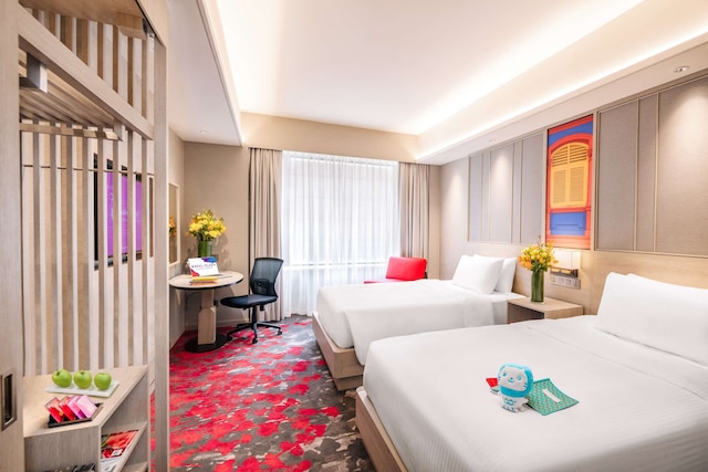 ロイヤル プラザ オン スコッツ